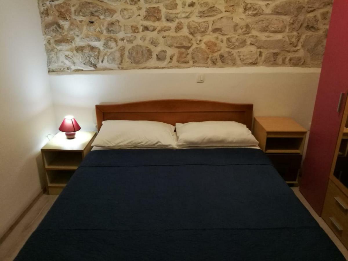 Apartment Ana 2 Свети свети Филип и Яков Екстериор снимка
